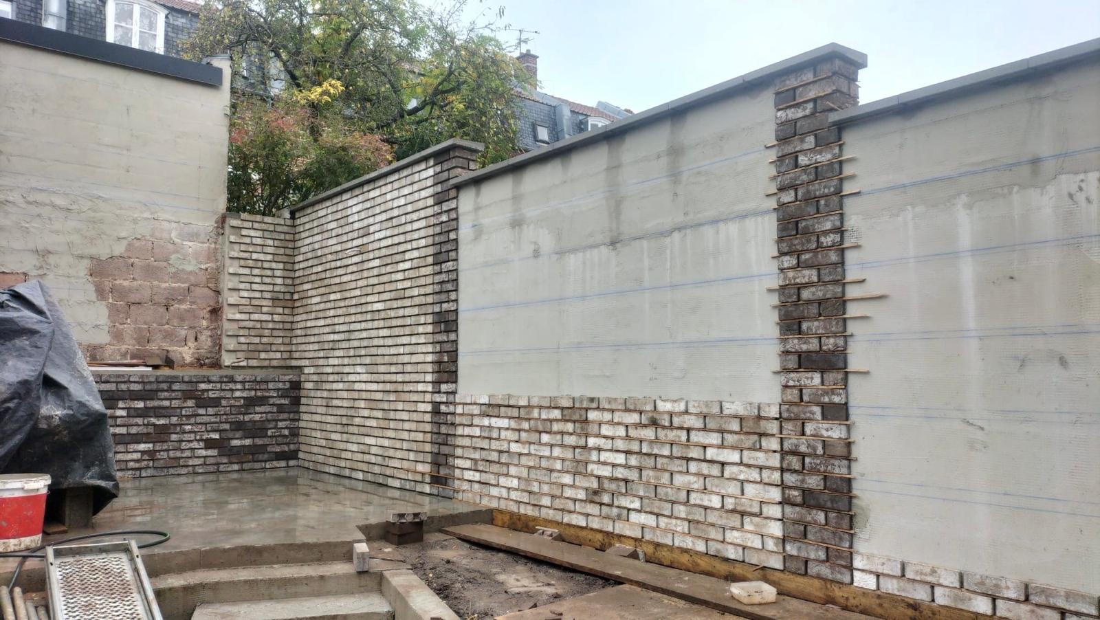 Pose briquettes cheminement terrasse - Photo 2